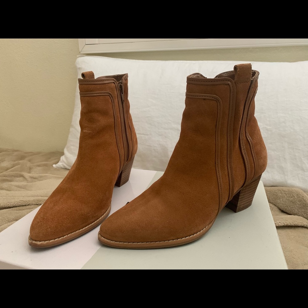 Women Matisse Coconuts brown suede boots